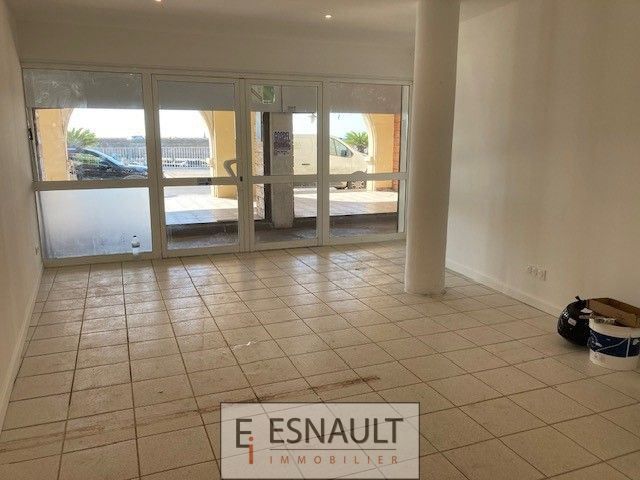Location Commerce Sète 34200