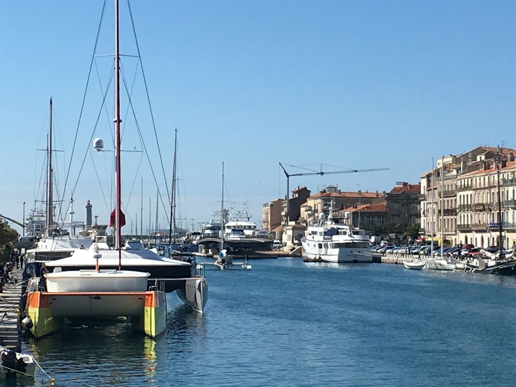 Vente Commerce Sète 34200 Rue commerçante